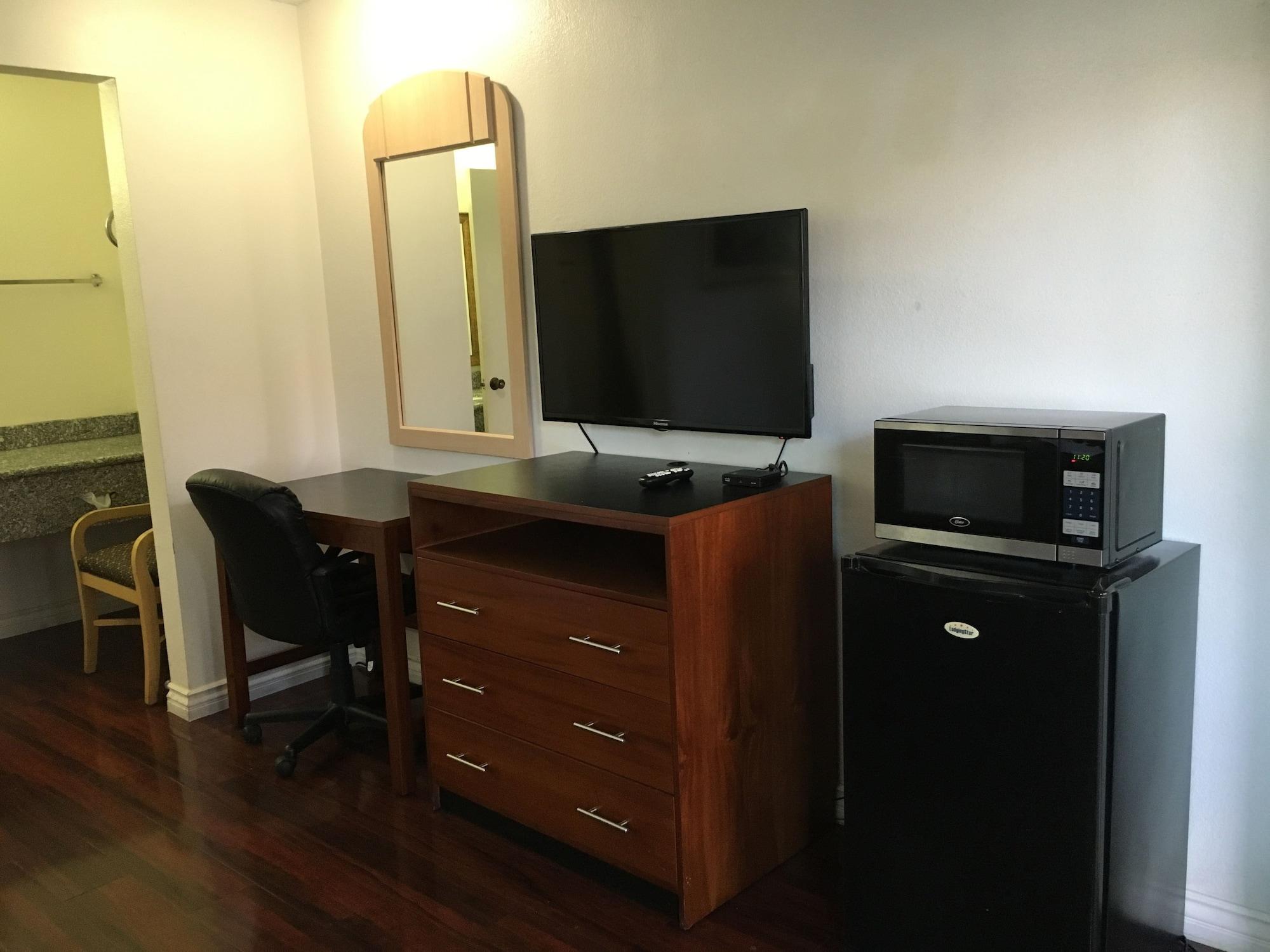 Riverside Inn & Suites 외부 사진