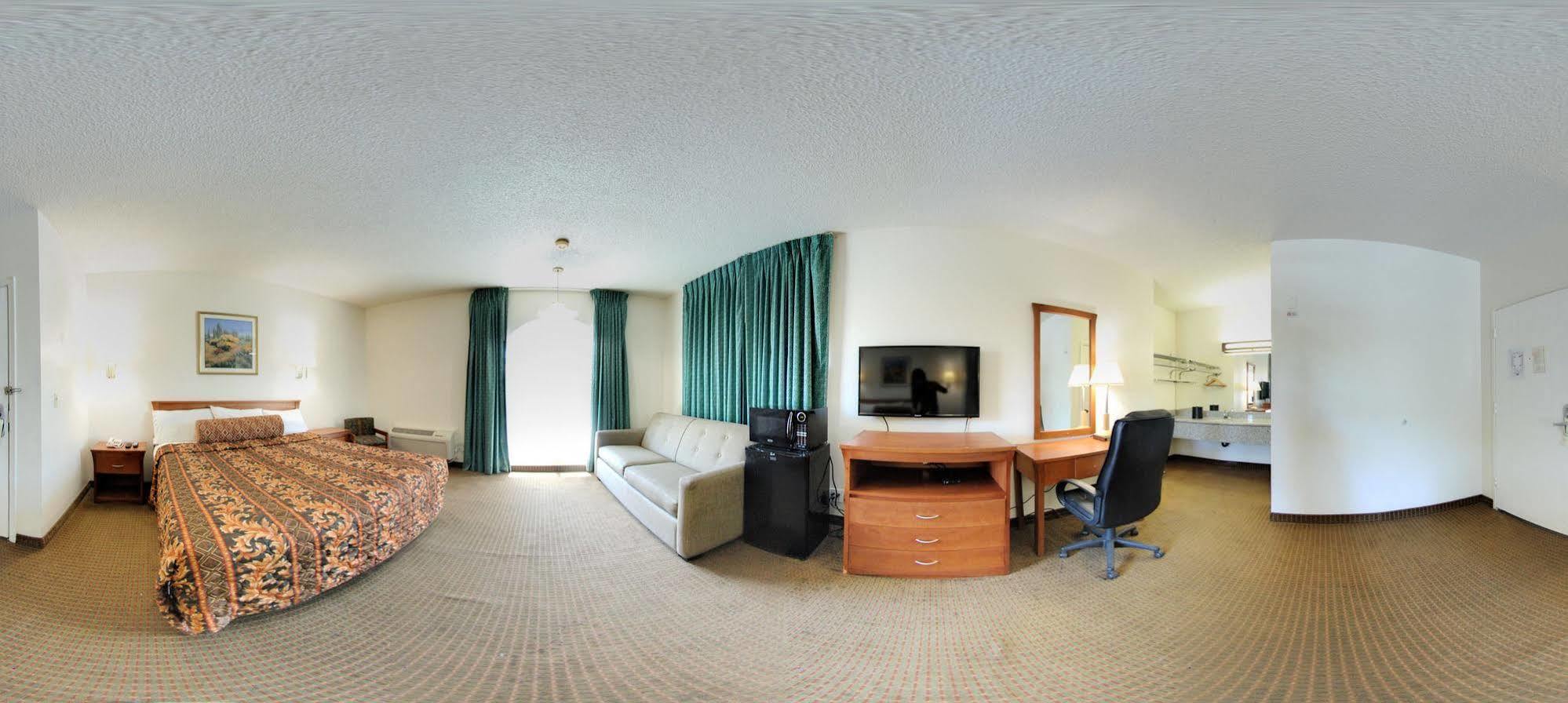 Riverside Inn & Suites 외부 사진