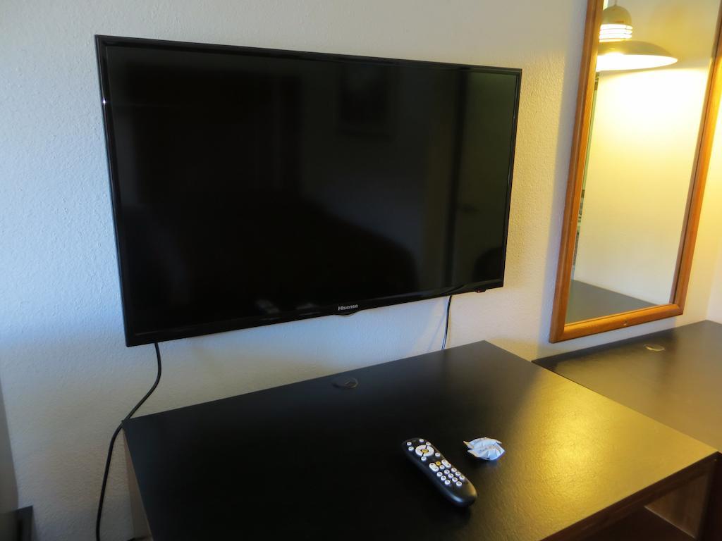 Riverside Inn & Suites 외부 사진