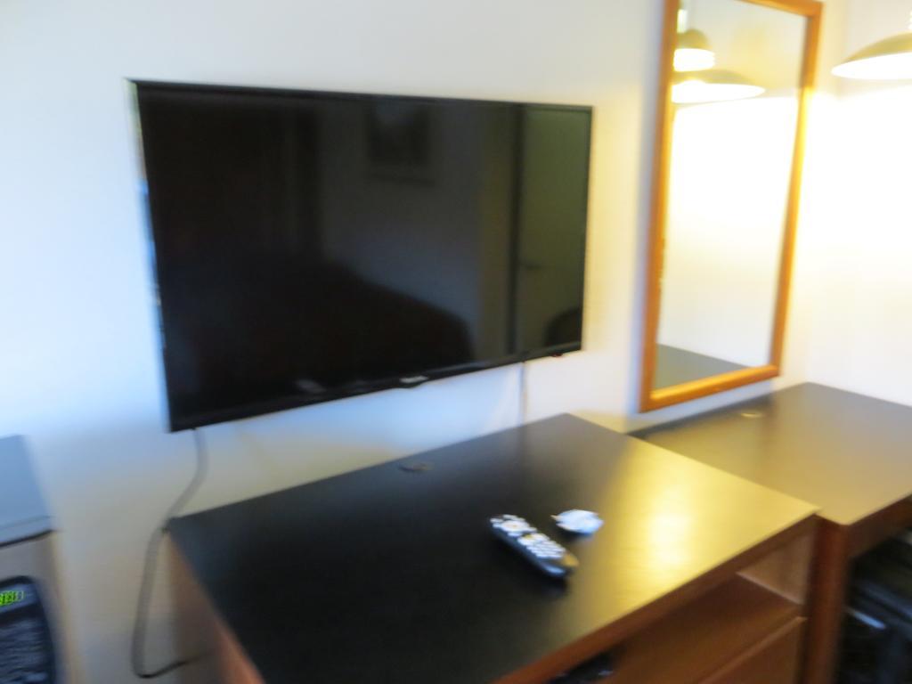 Riverside Inn & Suites 외부 사진