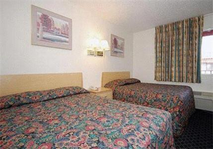 Riverside Inn & Suites 외부 사진