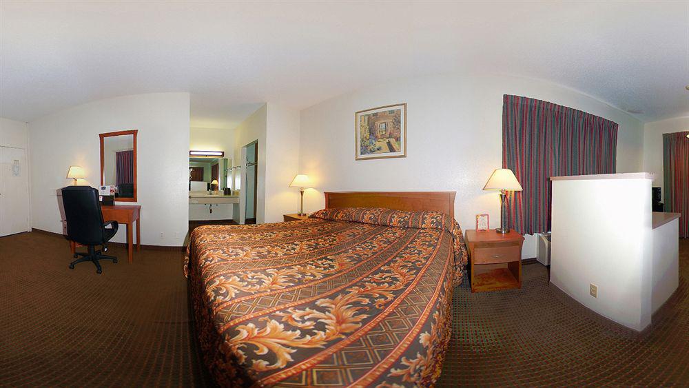 Riverside Inn & Suites 외부 사진