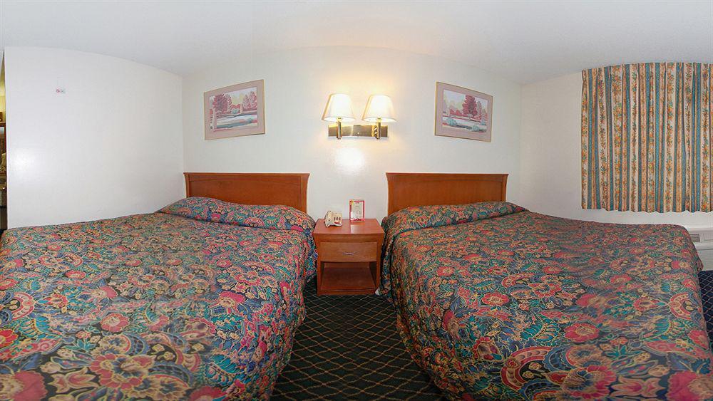 Riverside Inn & Suites 외부 사진